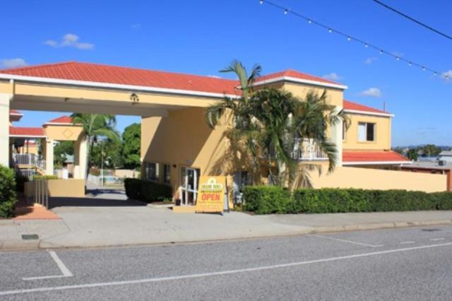 Harbour Sails Motor Inn Gladstone Buitenkant foto