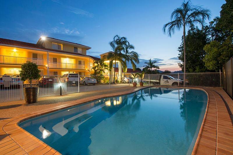 Harbour Sails Motor Inn Gladstone Buitenkant foto