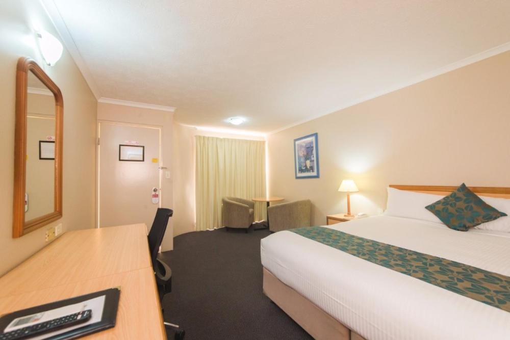Harbour Sails Motor Inn Gladstone Buitenkant foto