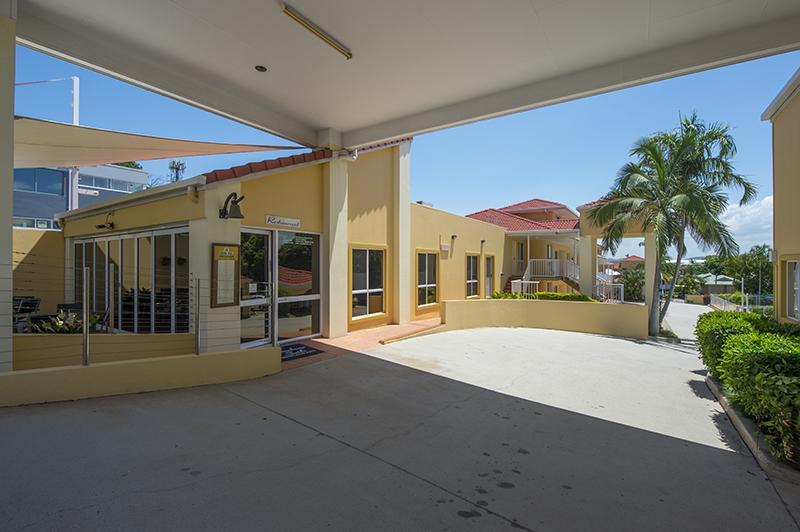 Harbour Sails Motor Inn Gladstone Buitenkant foto