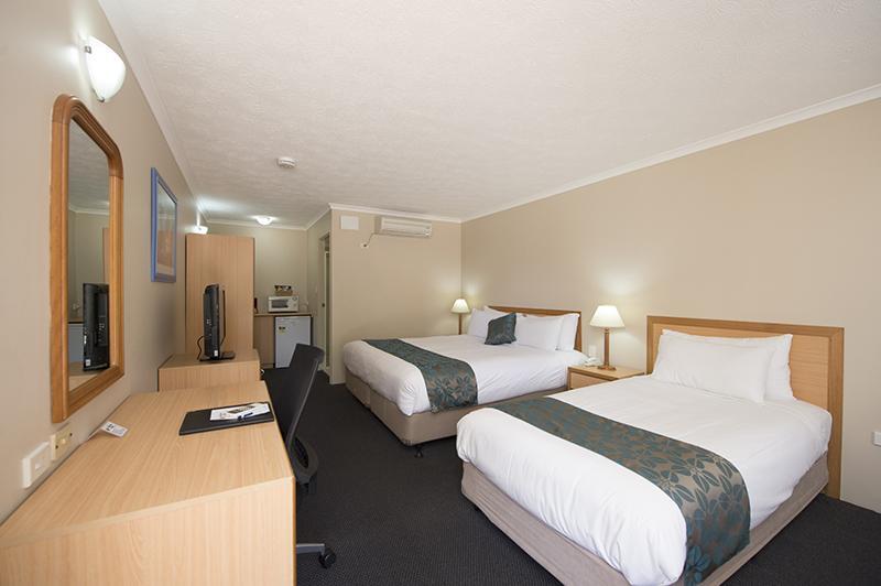 Harbour Sails Motor Inn Gladstone Buitenkant foto